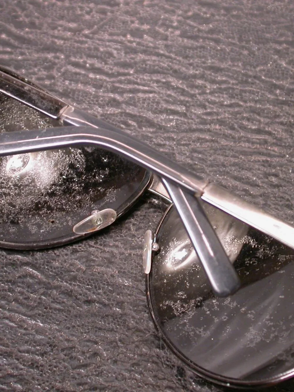 Gucci Gunmetal Designer Aviator Shades Sunglasses Made in Italy FRAME ONLY